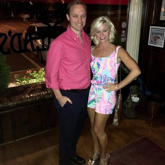 Meet your Posher, Ashley - Picture 1 of 1